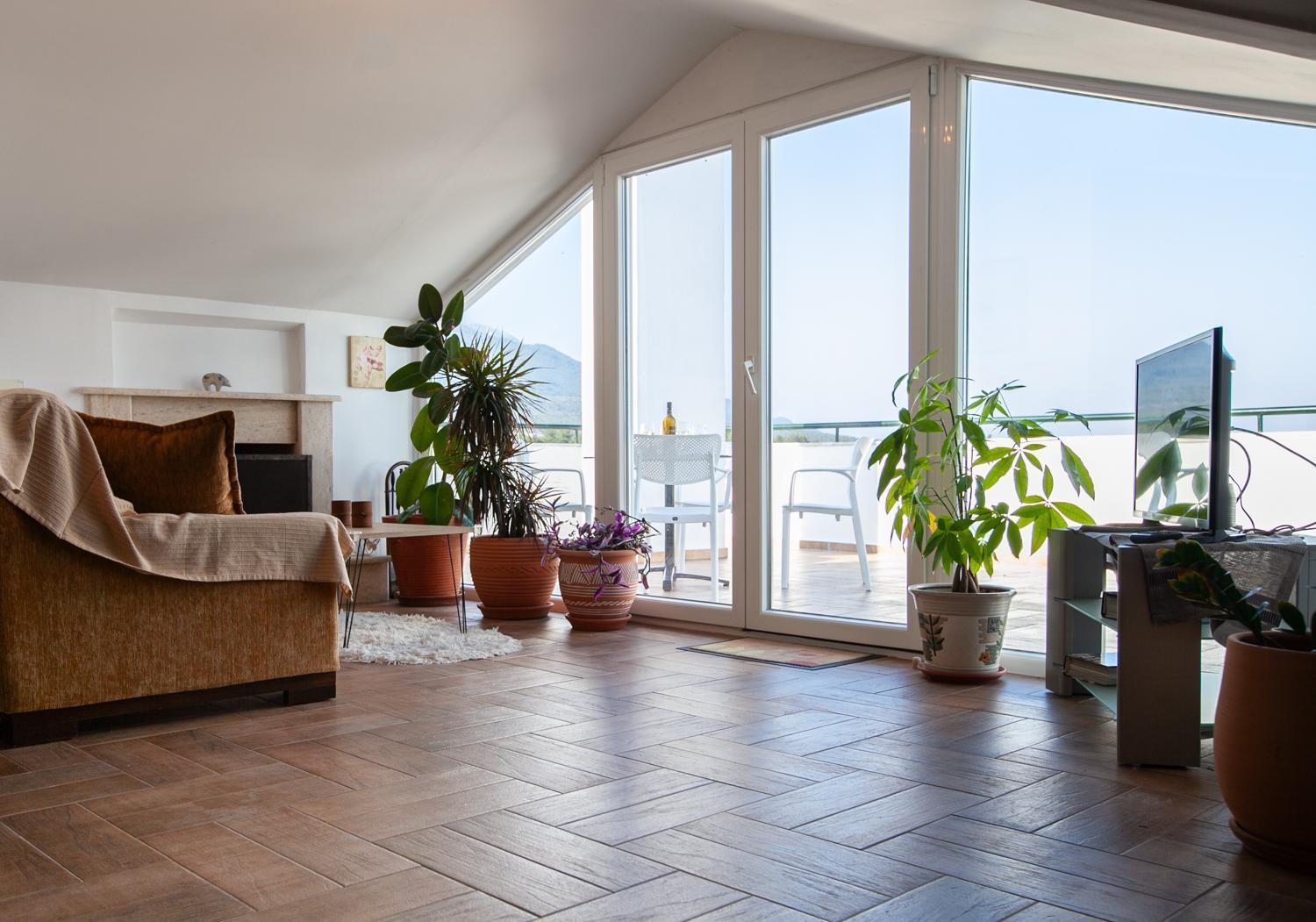 Rodon Apartment With Great View, Sauna And Jacuzzi Litochoro Exterior photo