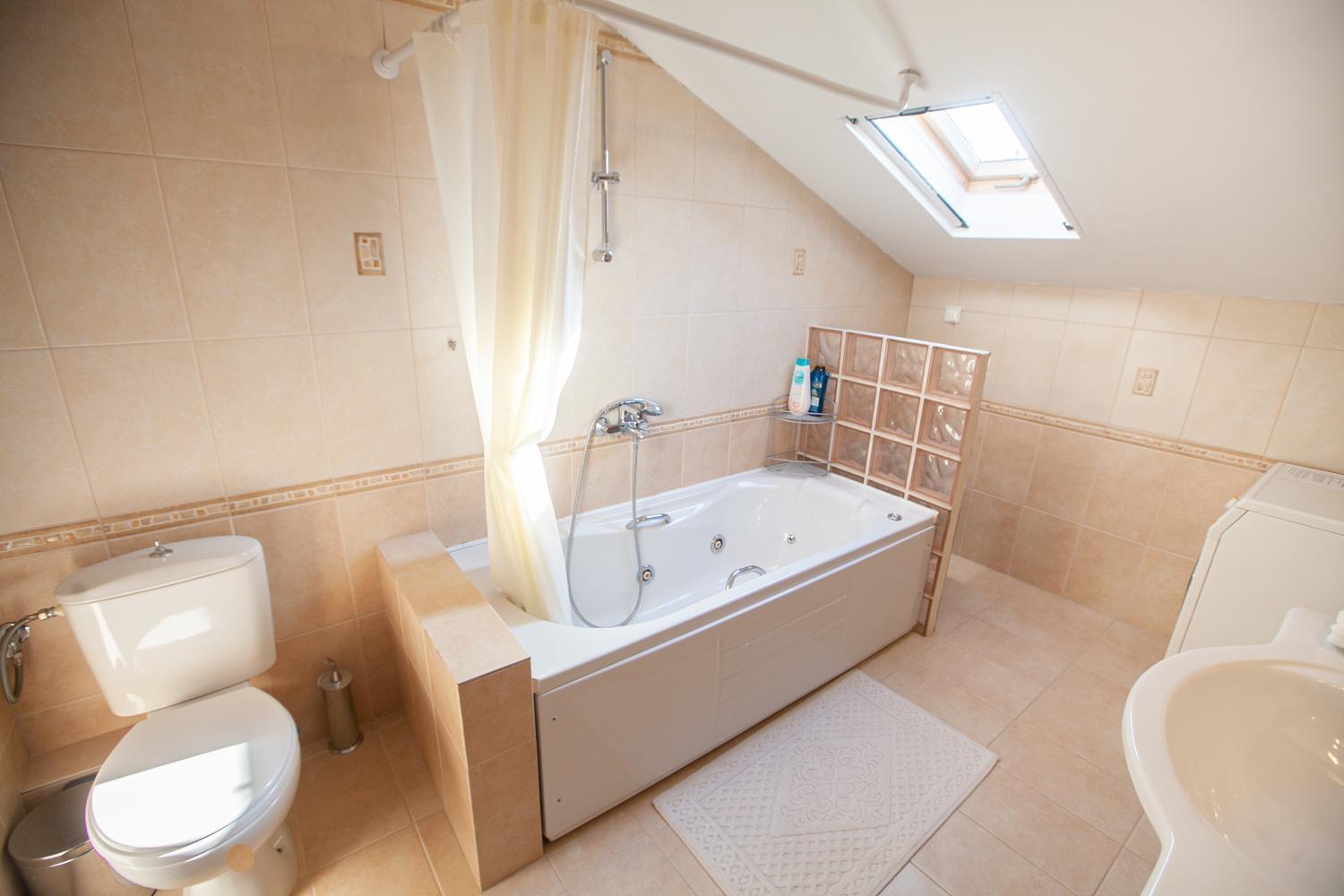 Rodon Apartment With Great View, Sauna And Jacuzzi Litochoro Exterior photo